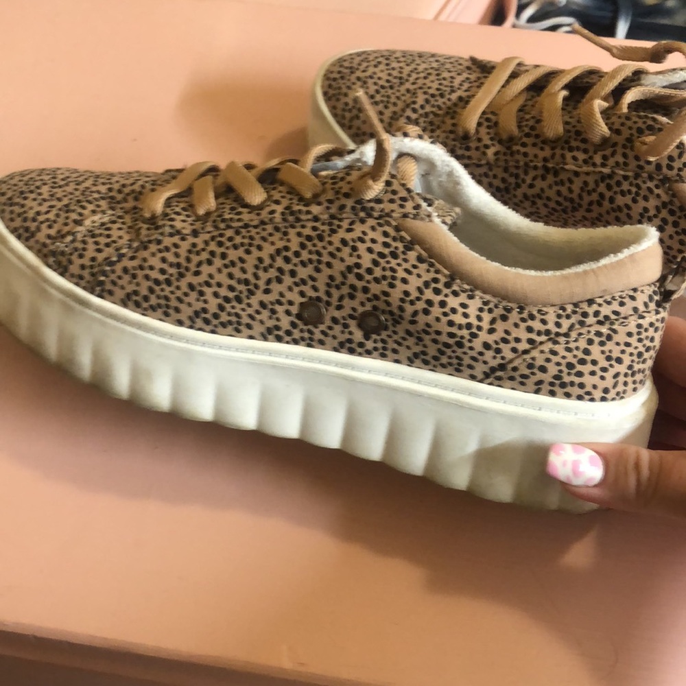 Women’s Roxy Platform Shoes - image 3